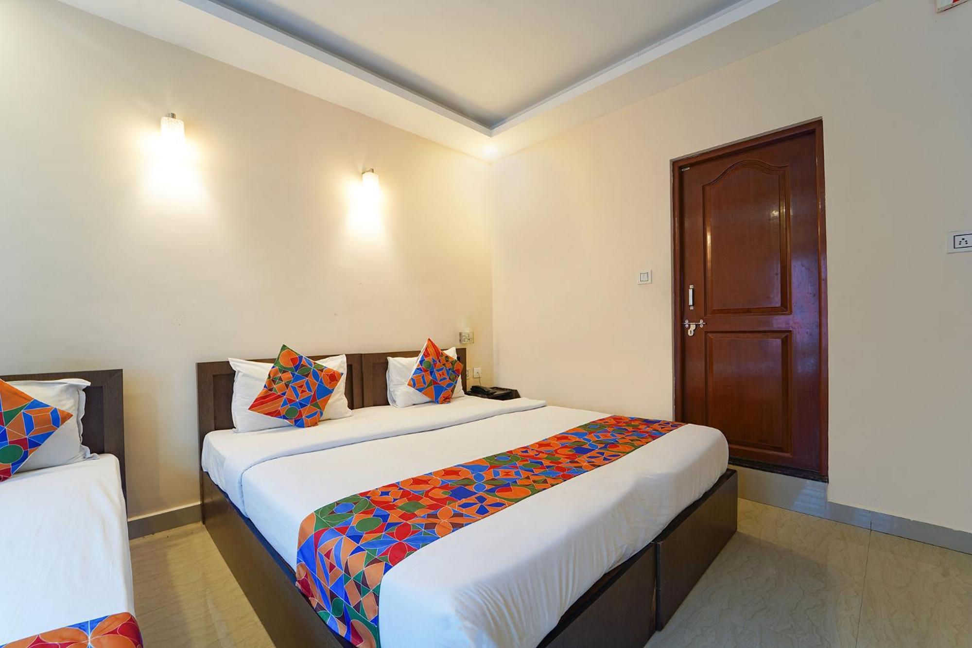 Zion Plaza Hotel Nedumbassery Ngoại thất bức ảnh