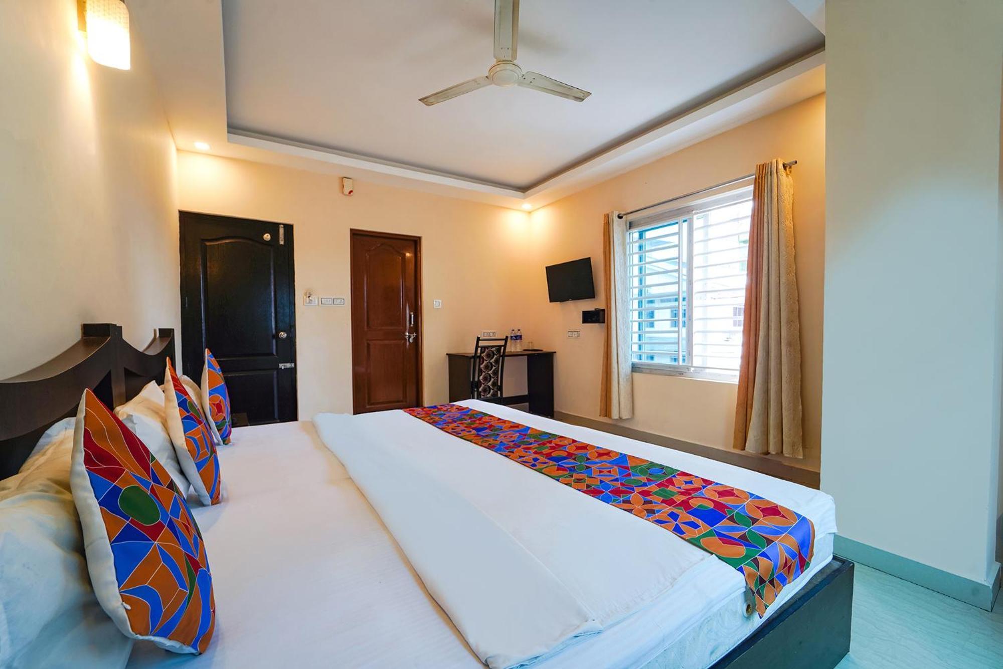 Zion Plaza Hotel Nedumbassery Ngoại thất bức ảnh